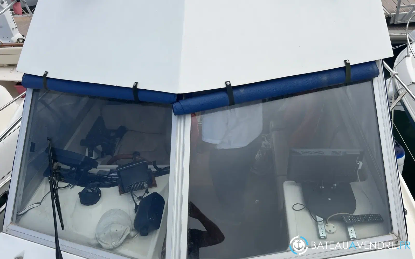 slider 6 Beneteau Antares 805