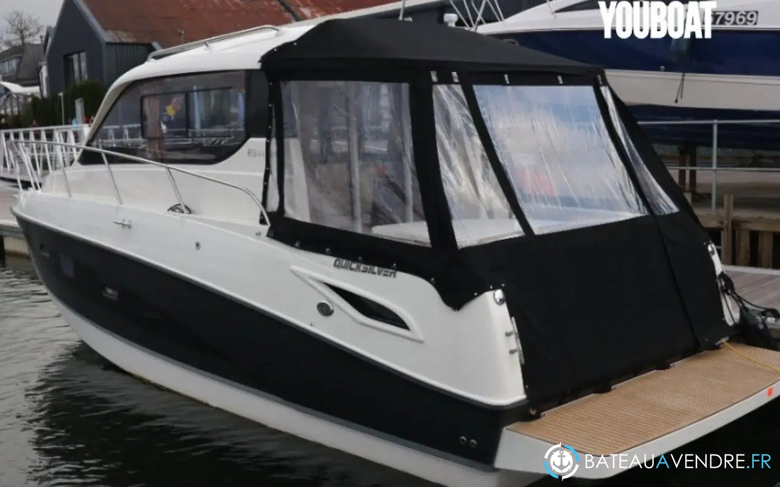 slider 0 Quicksilver Activ 855 Cruiser
