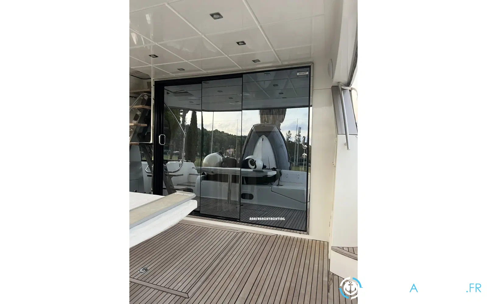 slider 12 Jeanneau Prestige 560