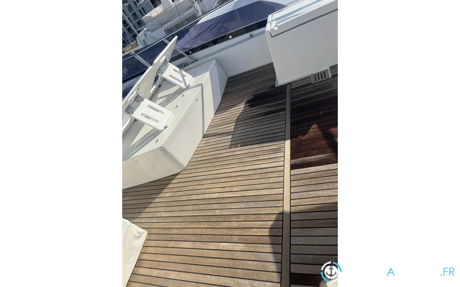 slider 31 Jeanneau Prestige 560