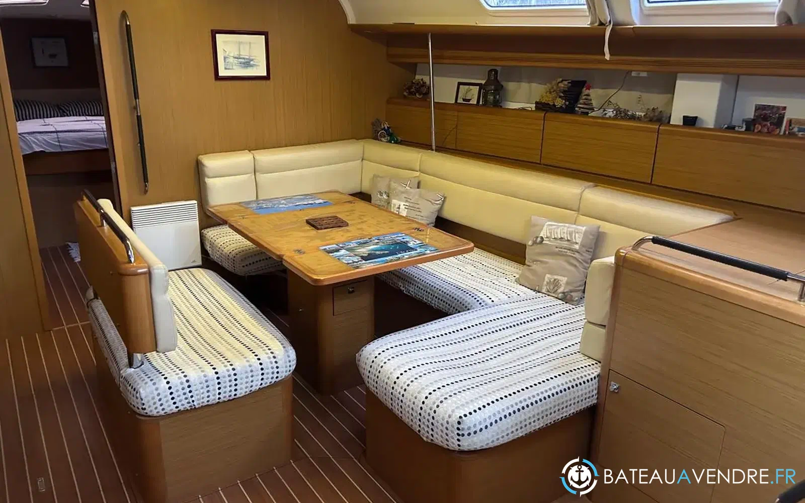 slider 13 Jeanneau Sun Odyssey 49 i