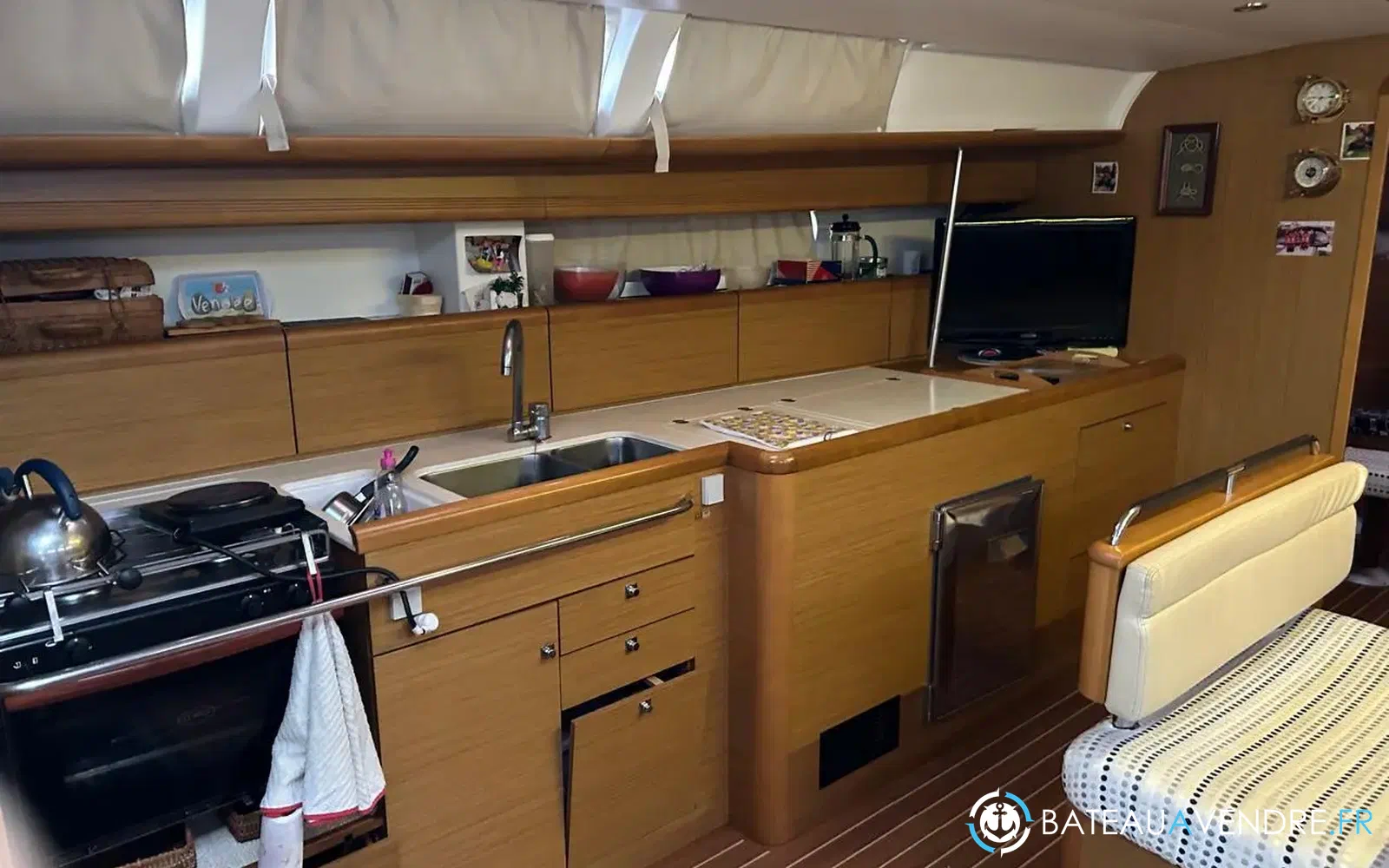 slider 20 Jeanneau Sun Odyssey 49 i
