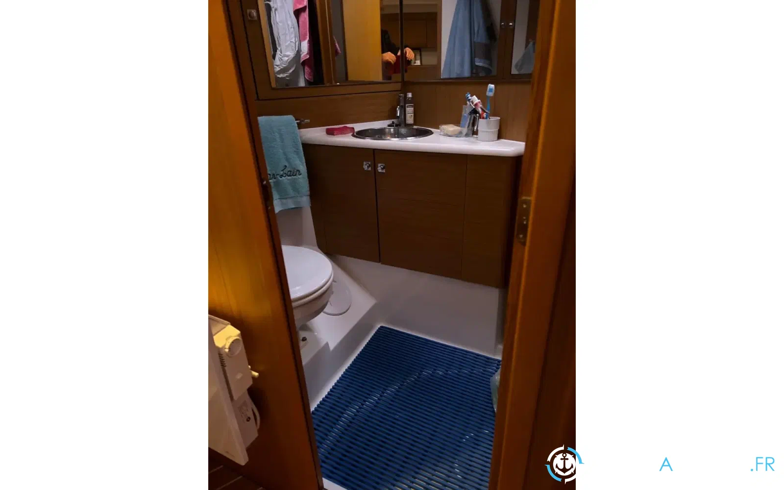 slider 22 Jeanneau Sun Odyssey 49 i