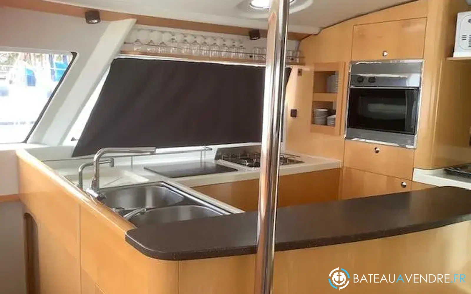 slider 42 Fountaine Pajot Salina 48