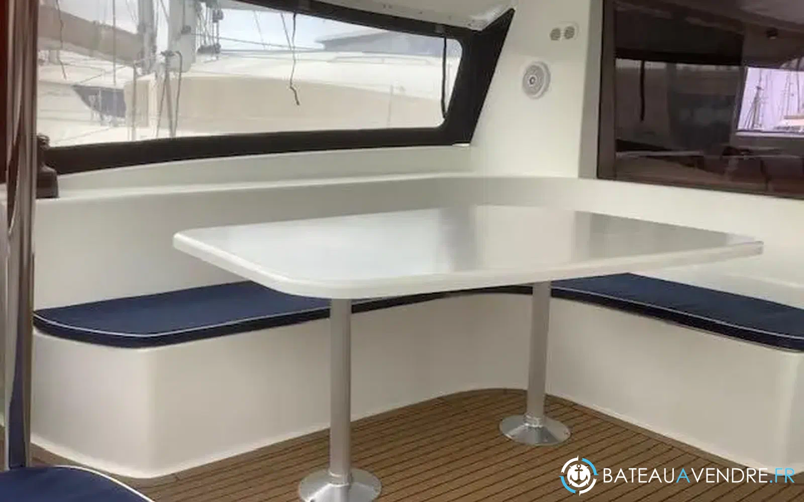 slider 2 Fountaine Pajot Salina 48