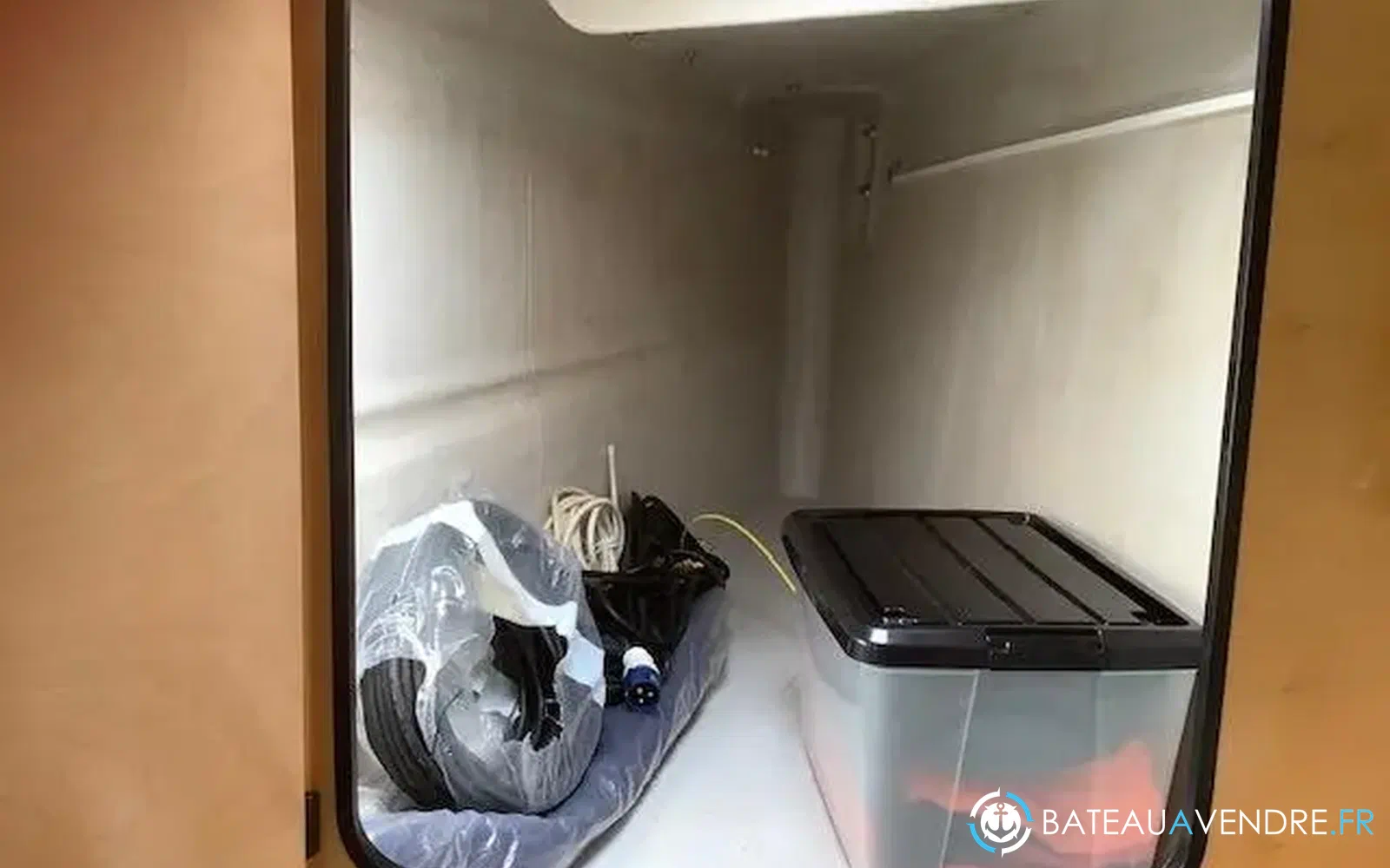 slider 7 Fountaine Pajot Salina 48