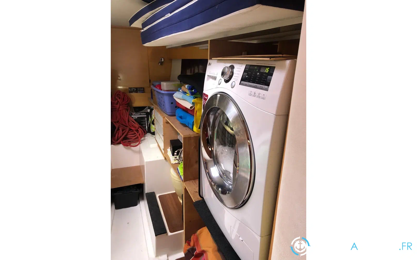 slider 9 Fountaine Pajot Salina 48