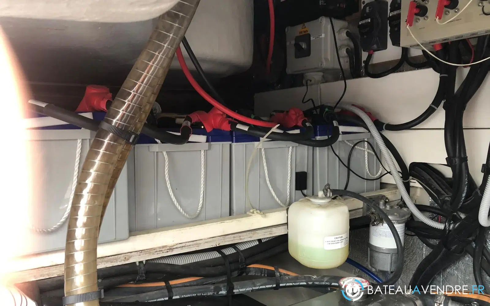 slider 21 Fountaine Pajot Salina 48