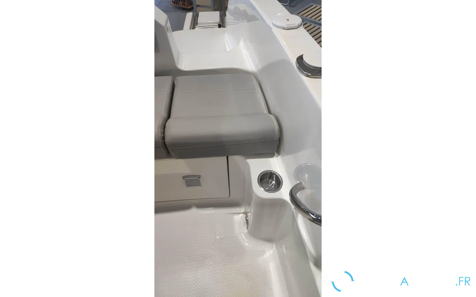 slider 10 Pacific Craft 625 Open Trendy