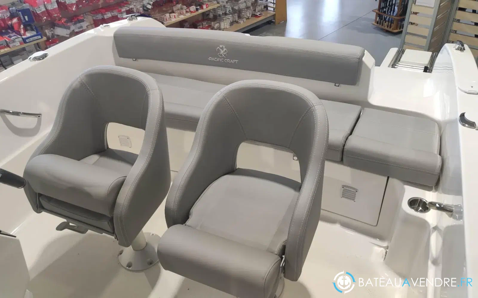 slider 3 Pacific Craft 625 Open Trendy