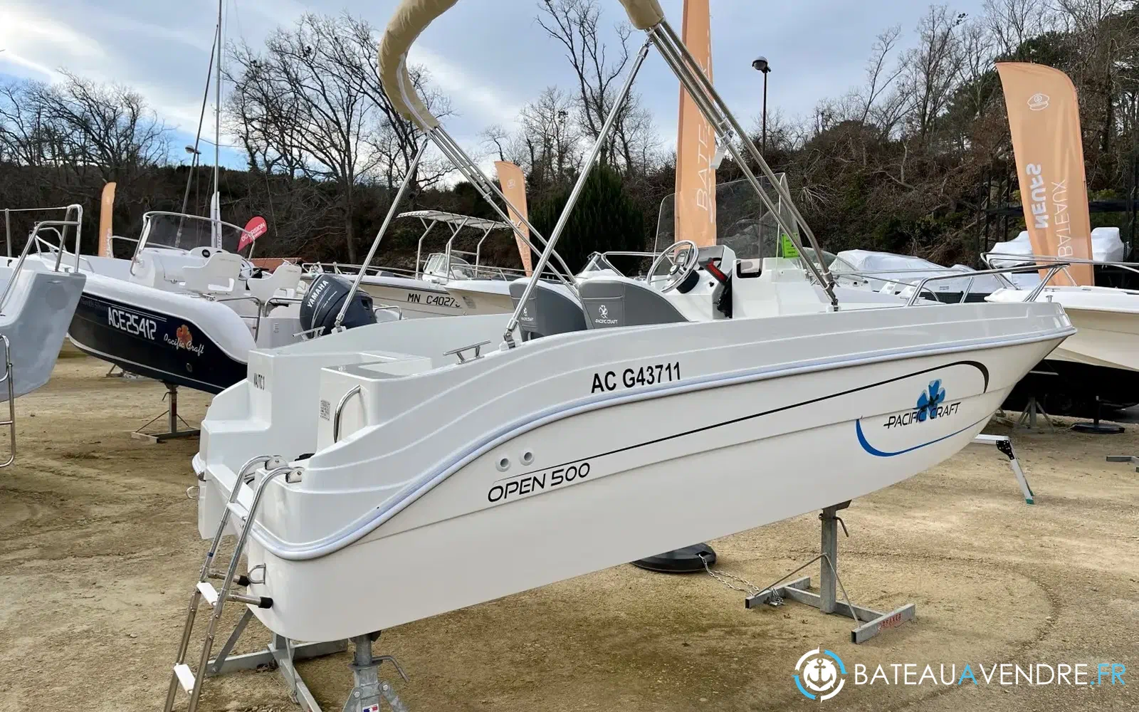 slider 0 Pacific Craft 500 Open
