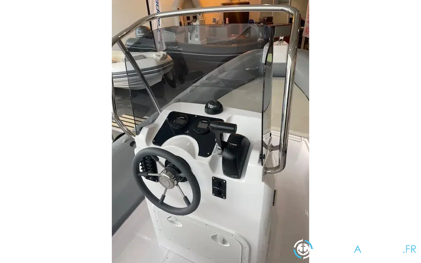 slider 6 Capelli Tempest 630 S