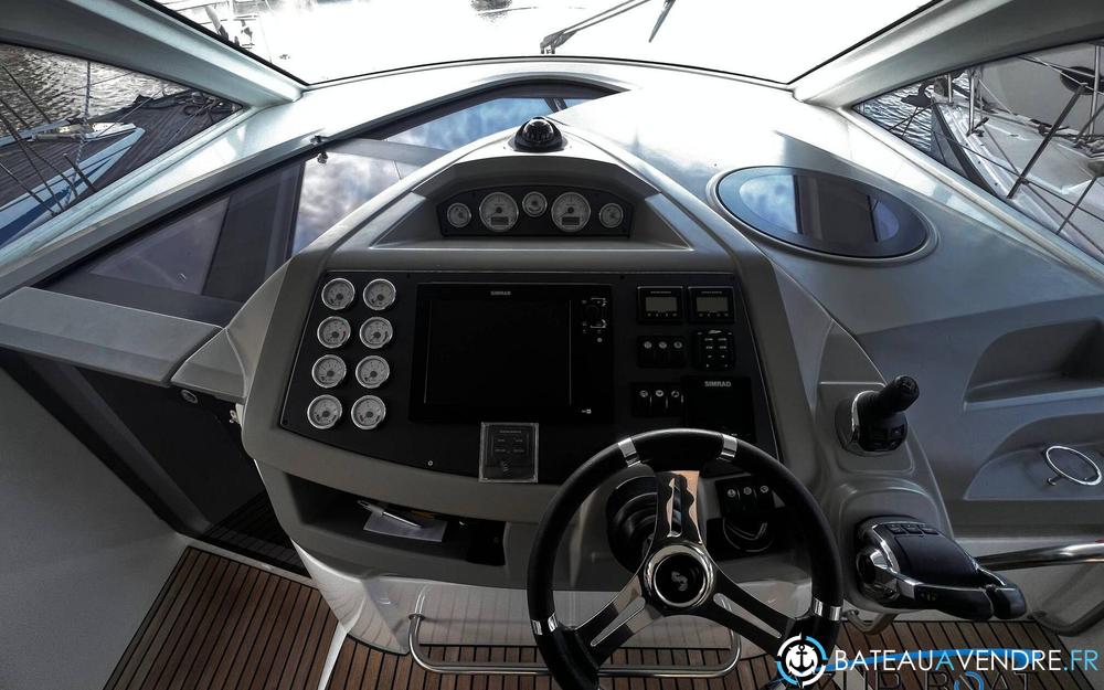 Beneteau Flyer Gran Turismo 38 electronique / cockpit photo 5