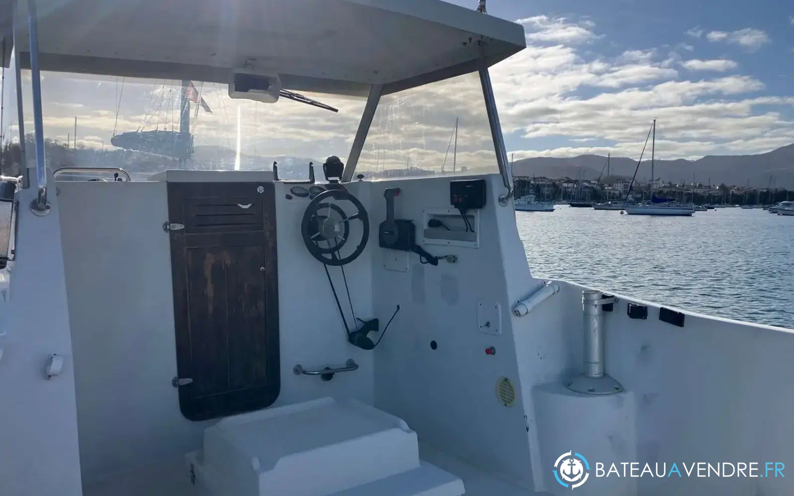 slider 14 Sea Rover 590