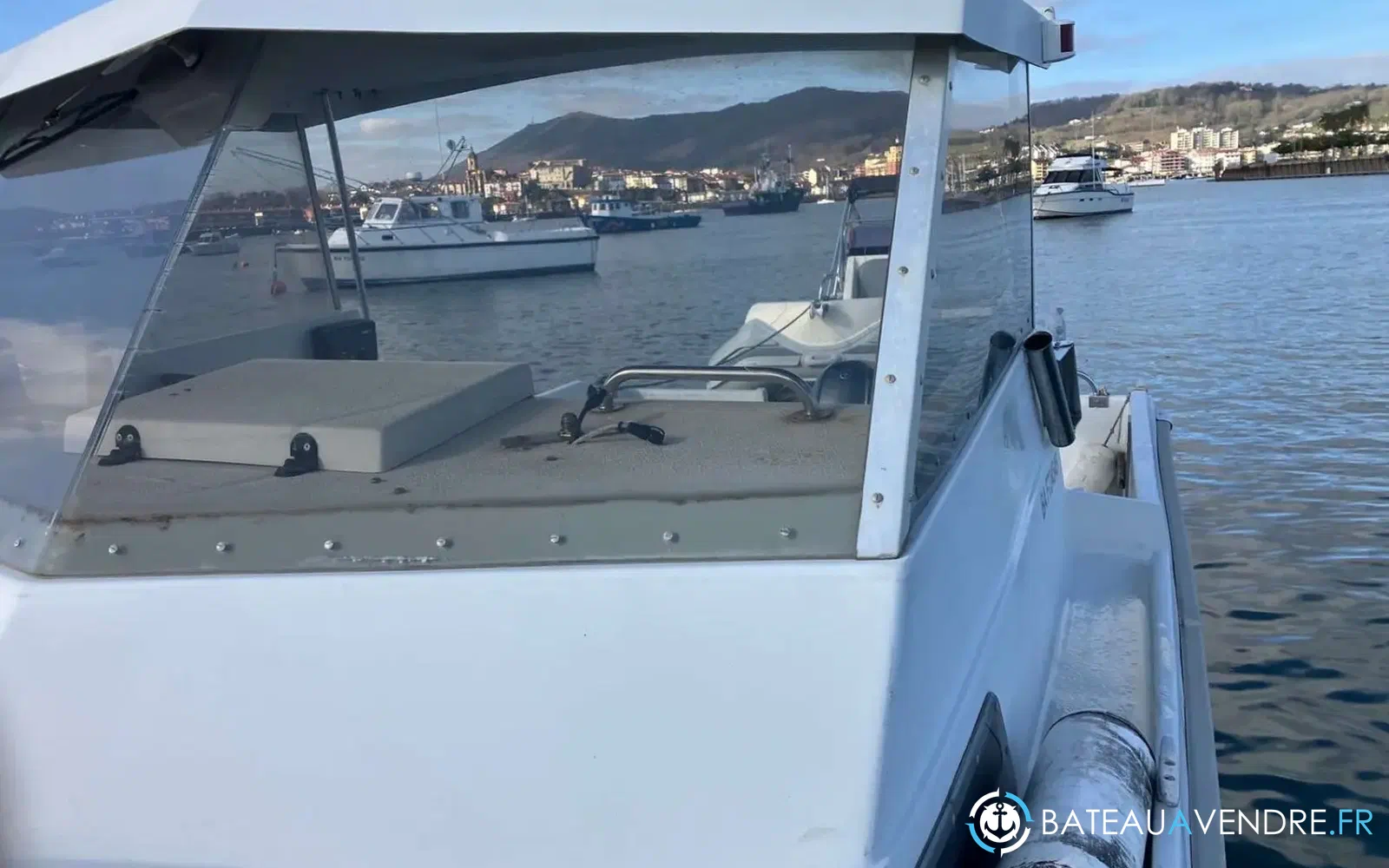 slider 21 Sea Rover 590