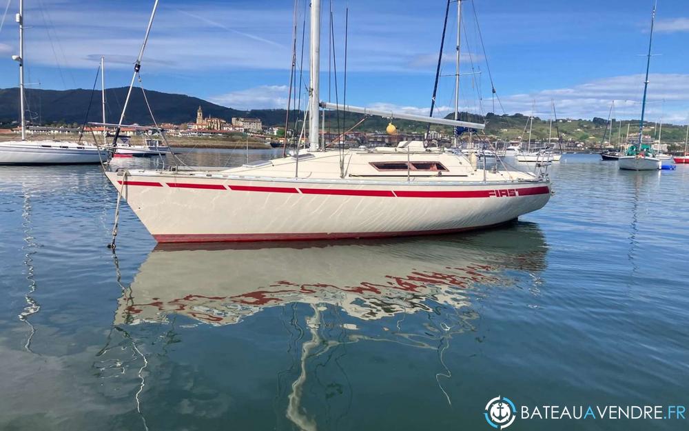 Beneteau First 30 E exterieur photo 3