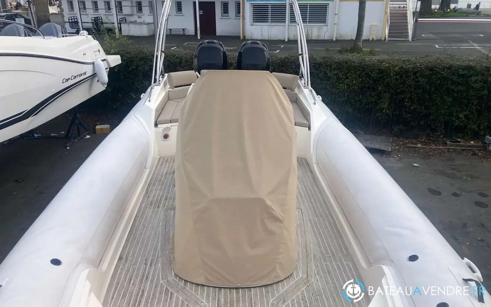 slider 9 Nuova Jolly Blackfin 9 Elegance