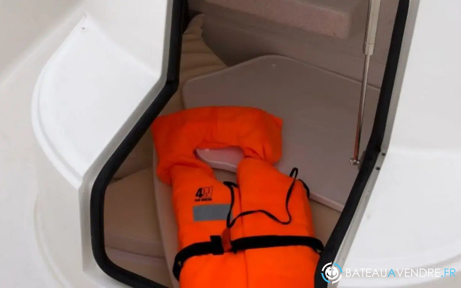 slider 4 Pacific Craft 545 Open