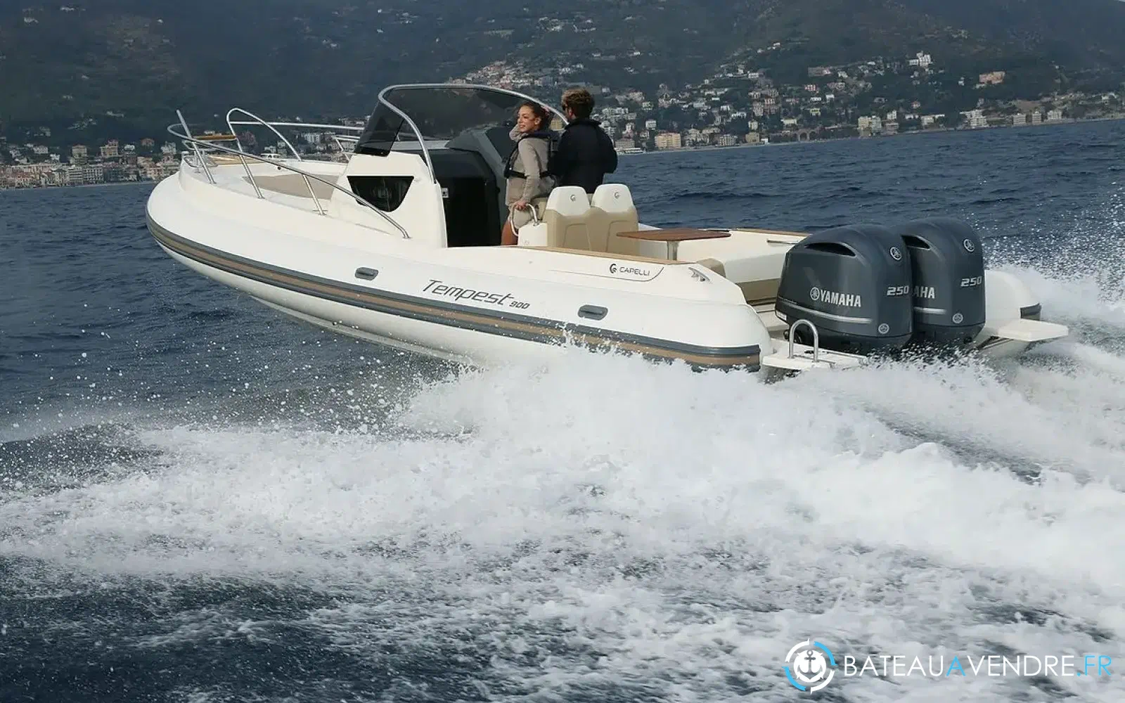 slider 1 Capelli Tempest 900 WA