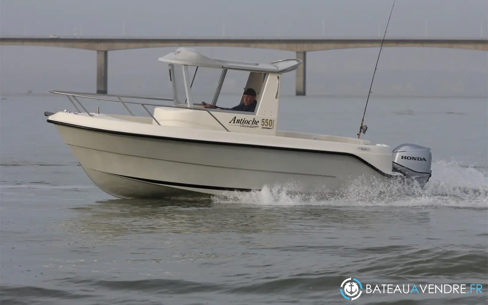 slider 0 Guymarine Antioche 550 Chalutier