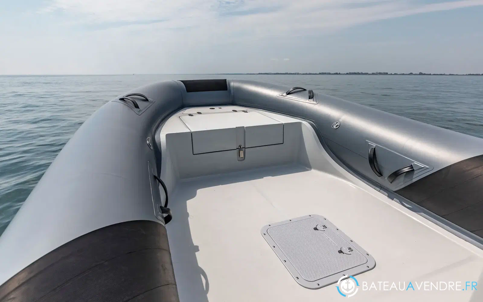 slider 2 Capelli Tempest 700 Fish