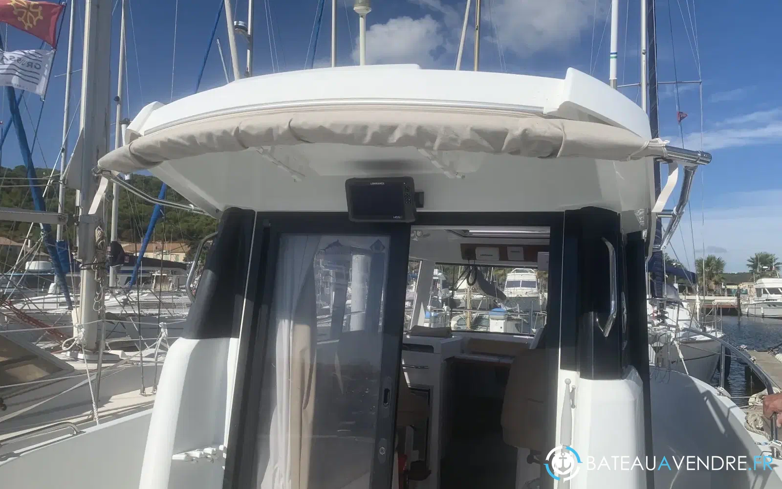 slider 30 Jeanneau Merry Fisher 855 Marlin