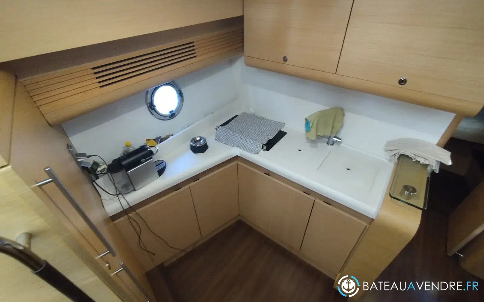 slider 3 Beneteau Monte Carlo 42
