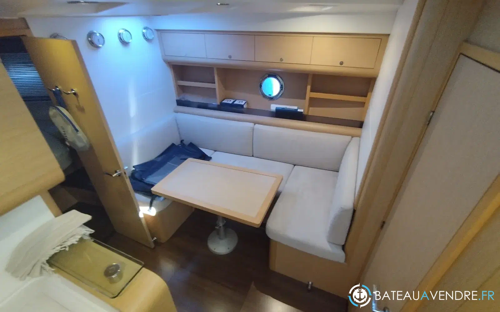 slider 4 Beneteau Monte Carlo 42