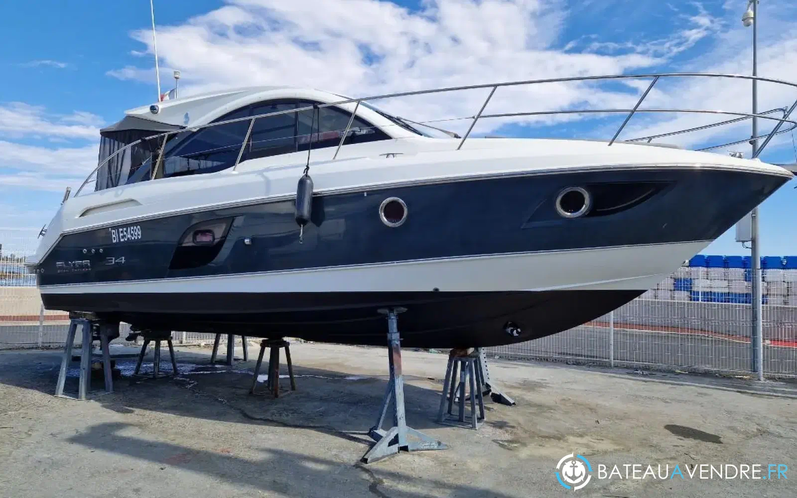 slider 0 Beneteau Flyer Gran Turismo 34