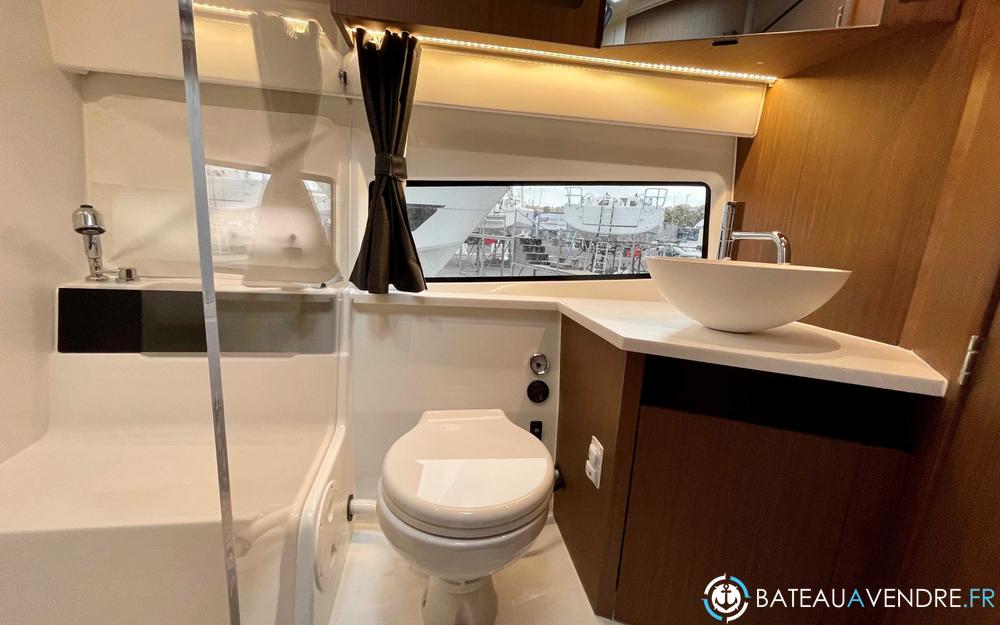 Beneteau Antares 11 OB interieur photo 4