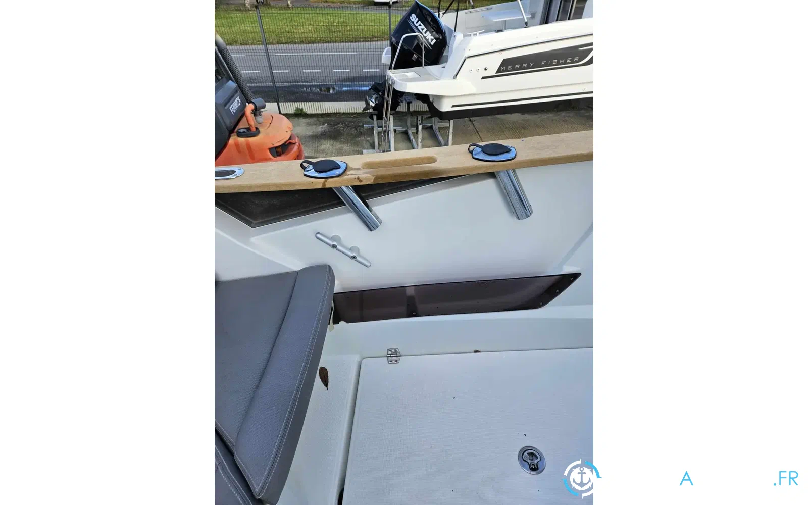 slider 16 Beneteau Barracuda 7