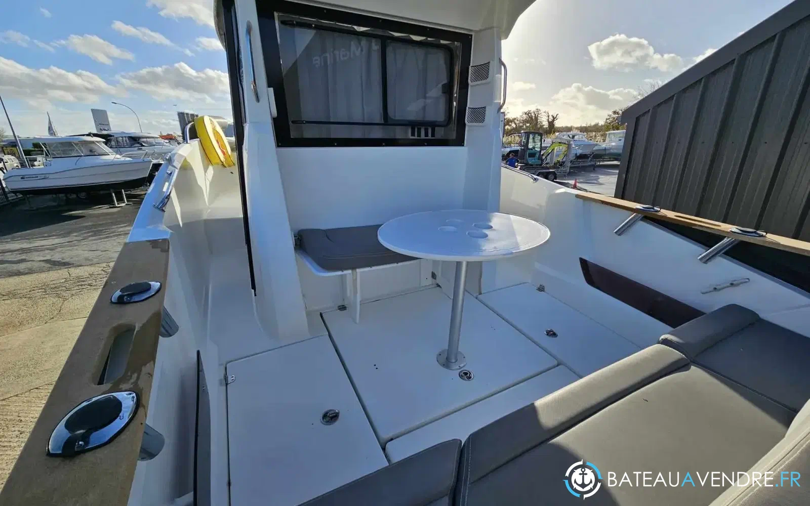 slider 6 Beneteau Barracuda 7