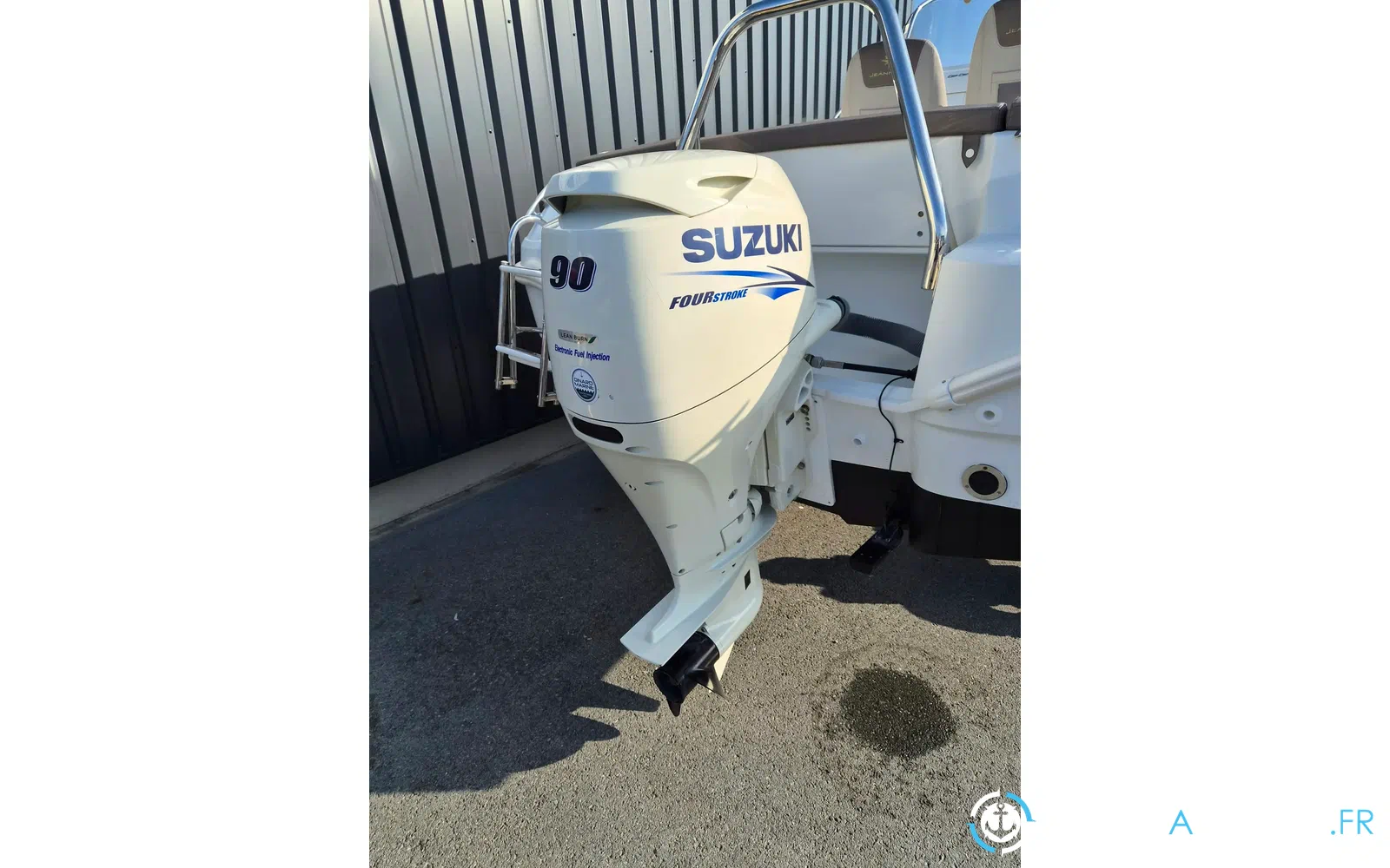 slider 12 Jeanneau Cap Camarat 5.5 CC Serie 2