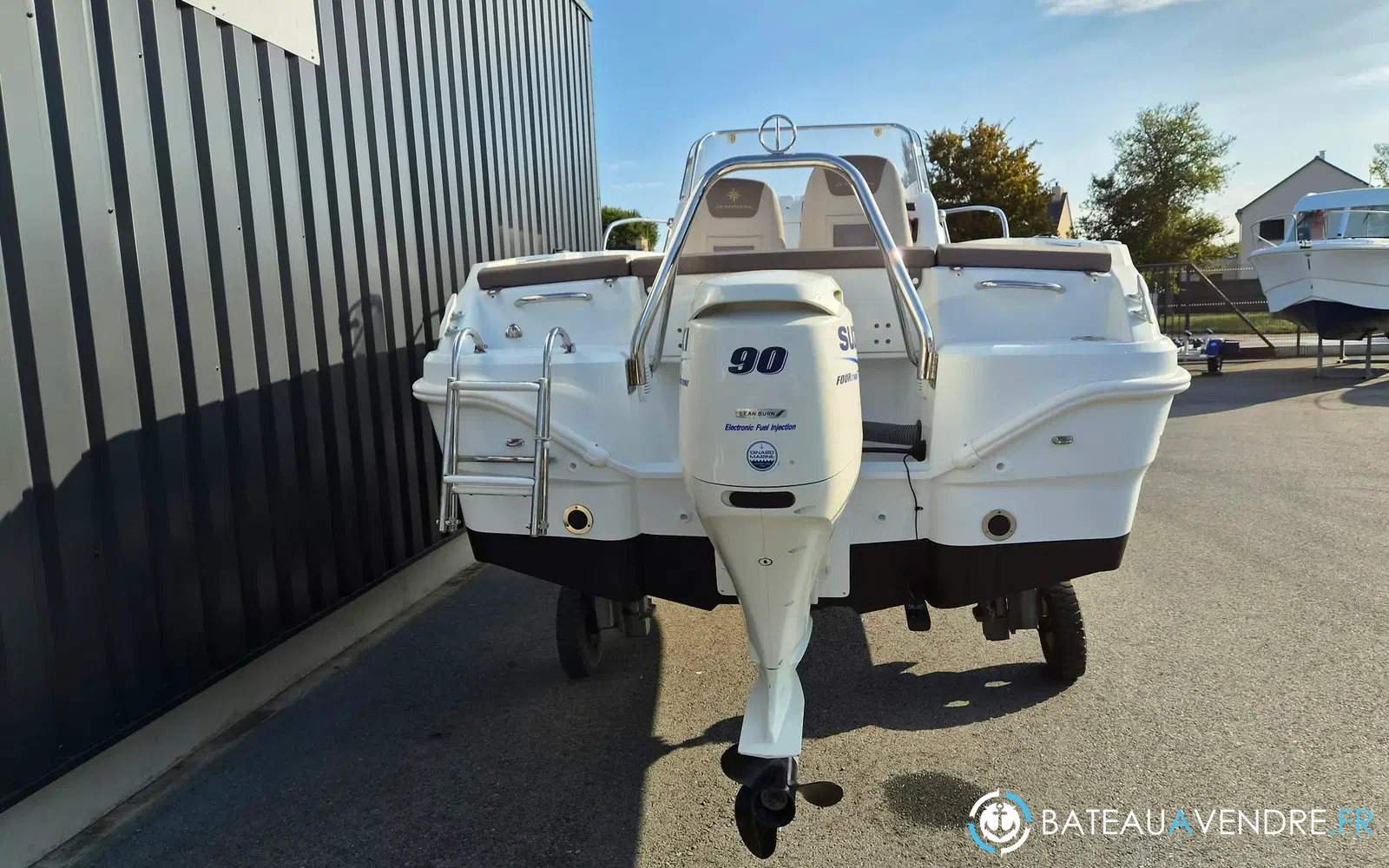 slider 5 Jeanneau Cap Camarat 5.5 CC Serie 2