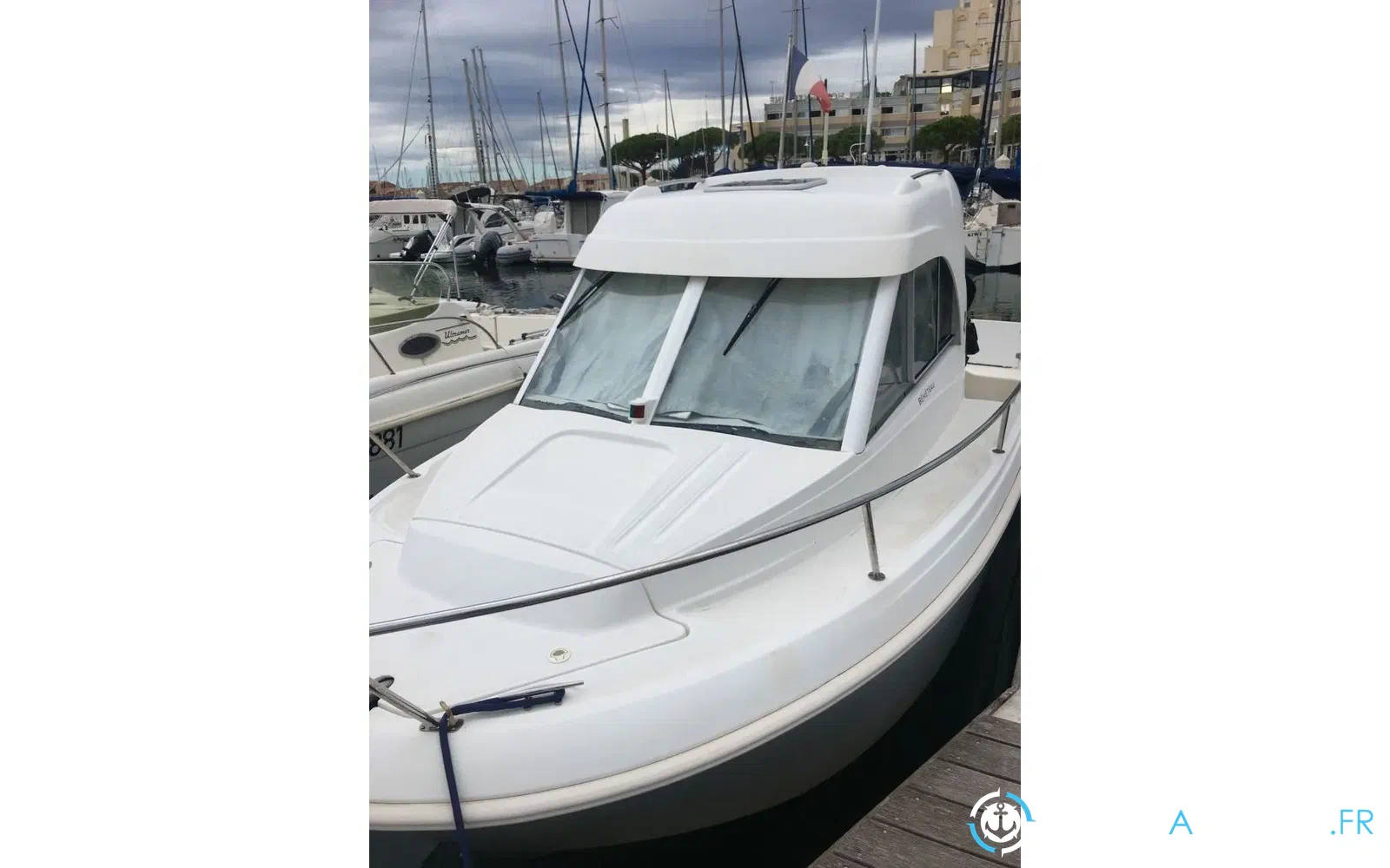 slider 3 Jeanneau Cap Camarat 425