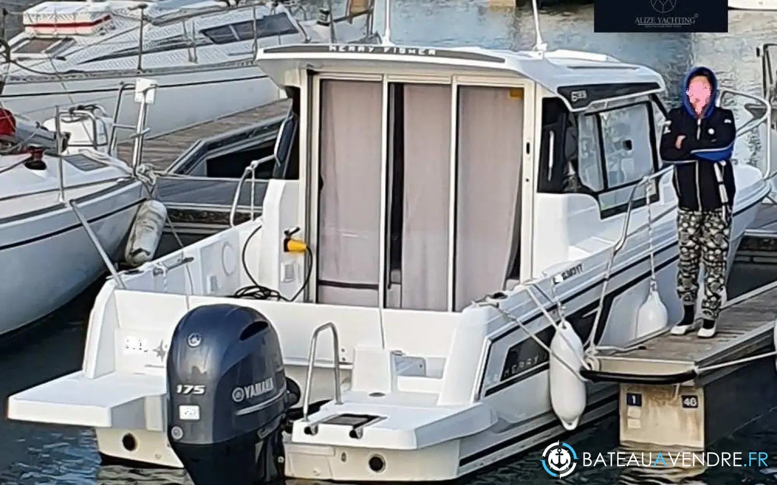 slider 4 Jeanneau Merry Fisher 695