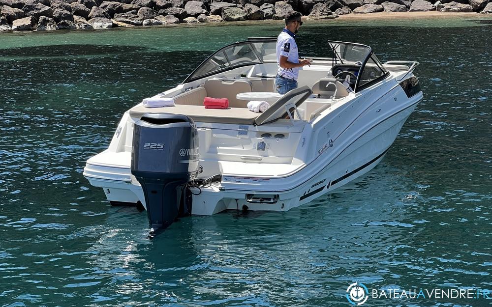 Bayliner VR6 Cuddy exterieur photo de présentation