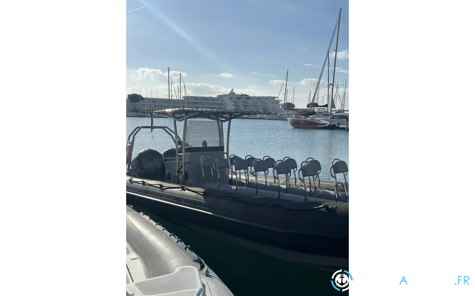 slider 2 Vanguard Marine DR-900