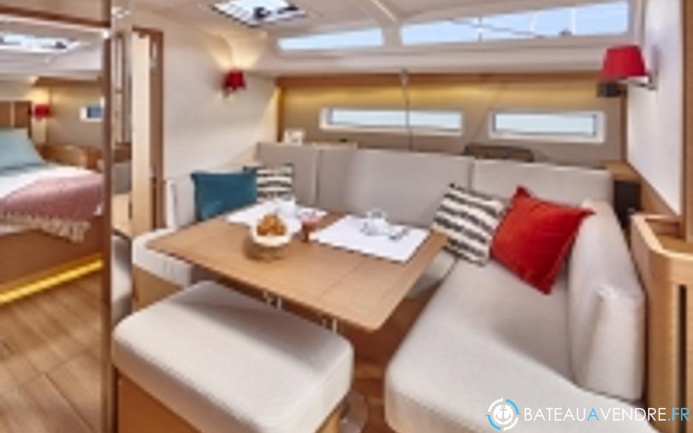 Jeanneau Sun Odyssey 440 interieur photo 4