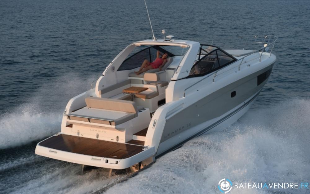 Jeanneau Leader 36 interieur photo 3