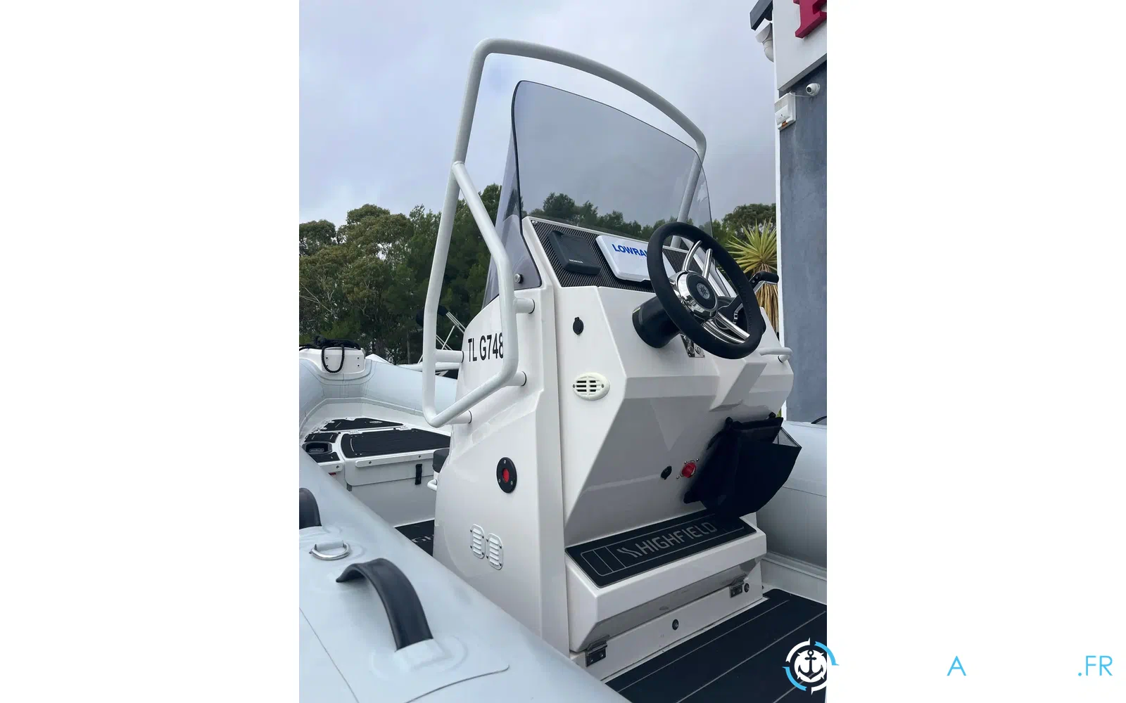 slider 11 Highfield Sport Med 600