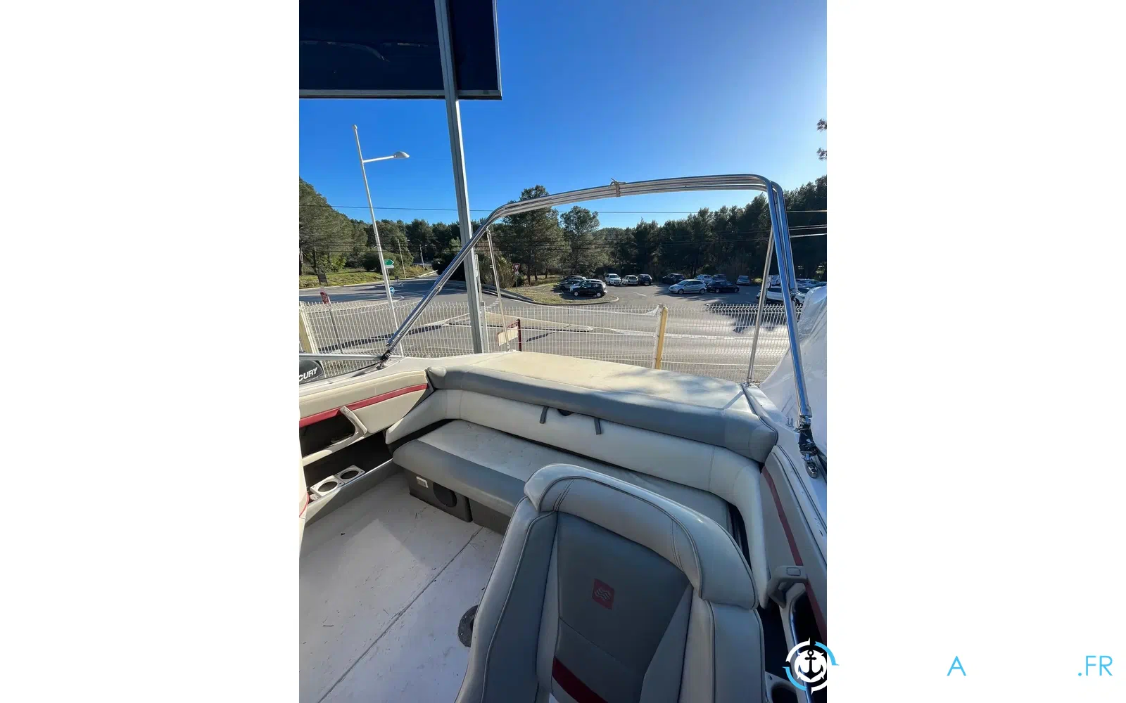 slider 10 Four Winns Sundowner 235