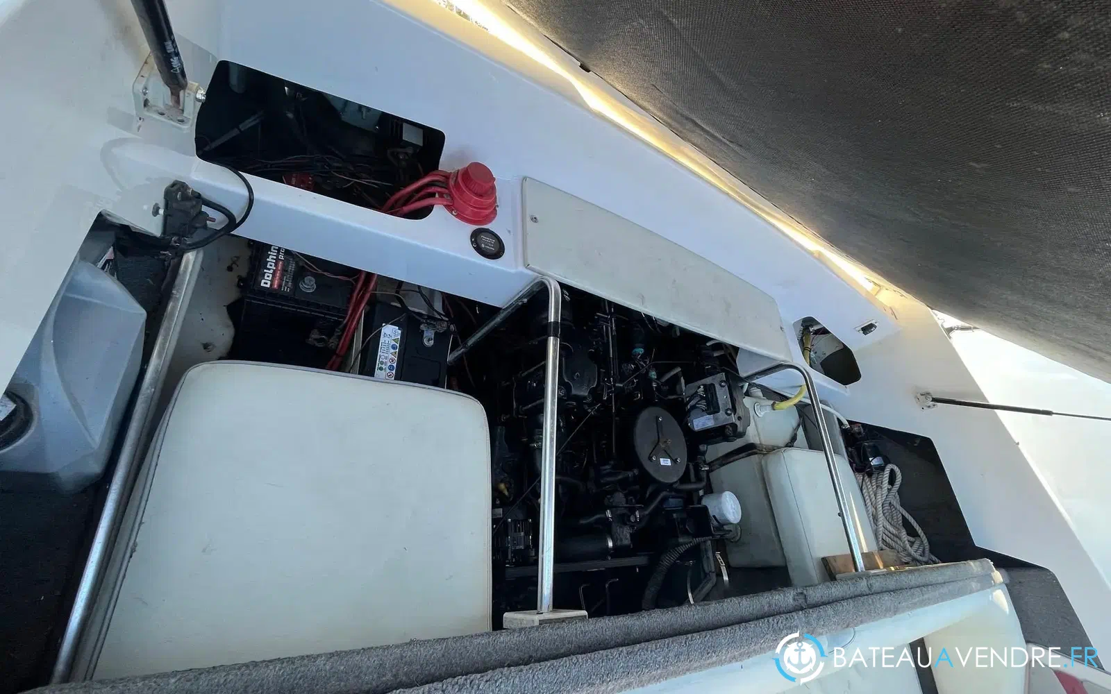 slider 6 Four Winns Sundowner 235