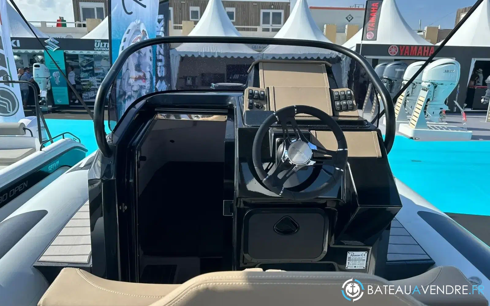 slider 3 Ranieri Cayman 28.0 Executive