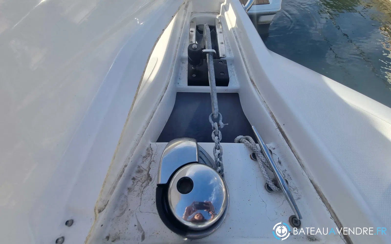 slider 8 Kelt White Shark 226