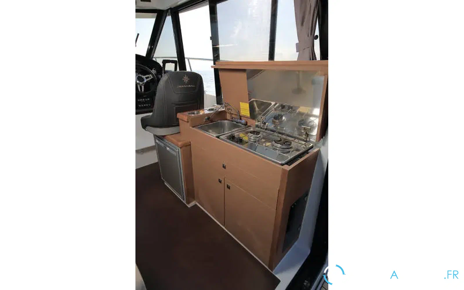 slider 3 Jeanneau Merry Fisher 895 Serie 2