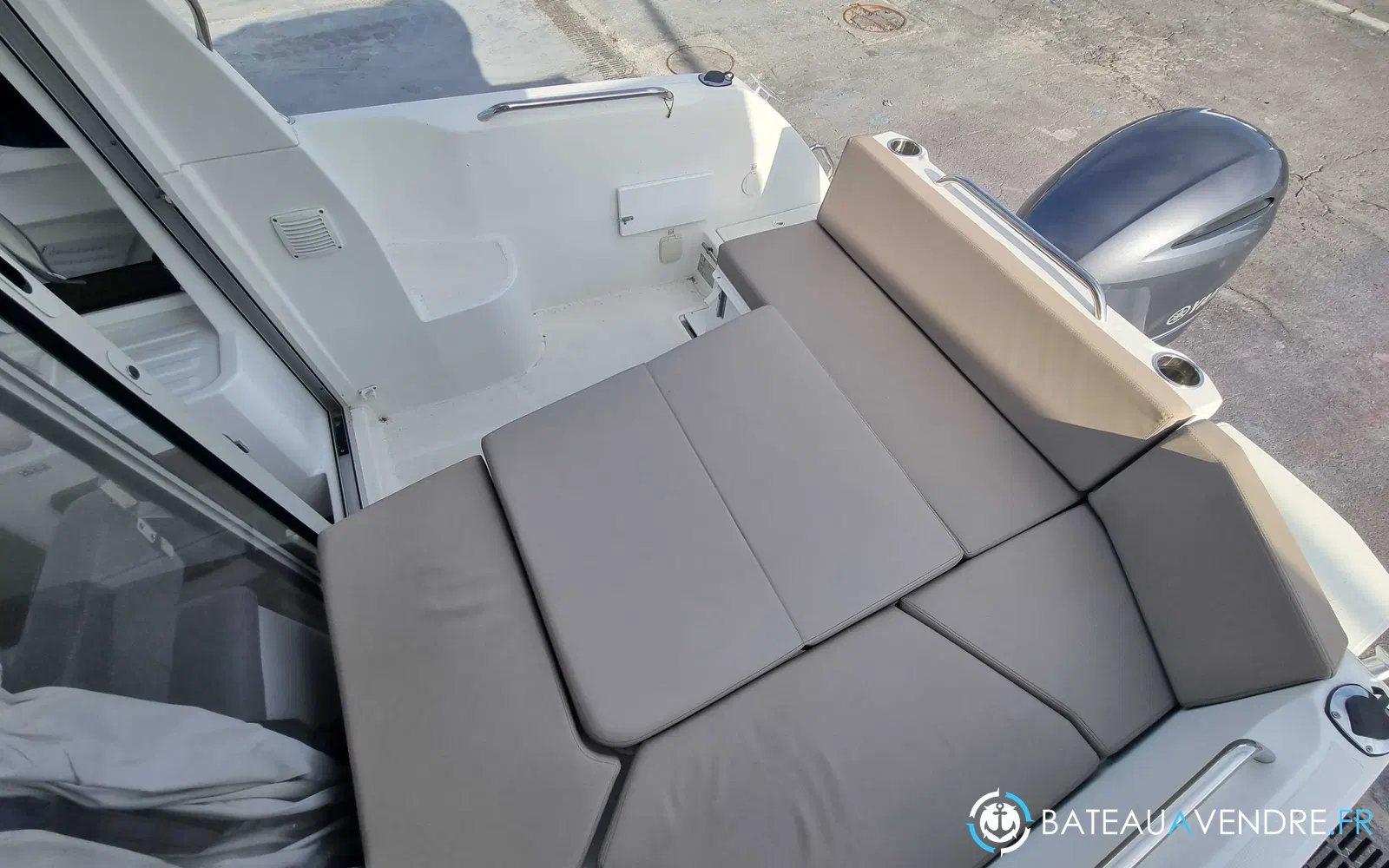 slider 12 Beneteau Antares 7 OB