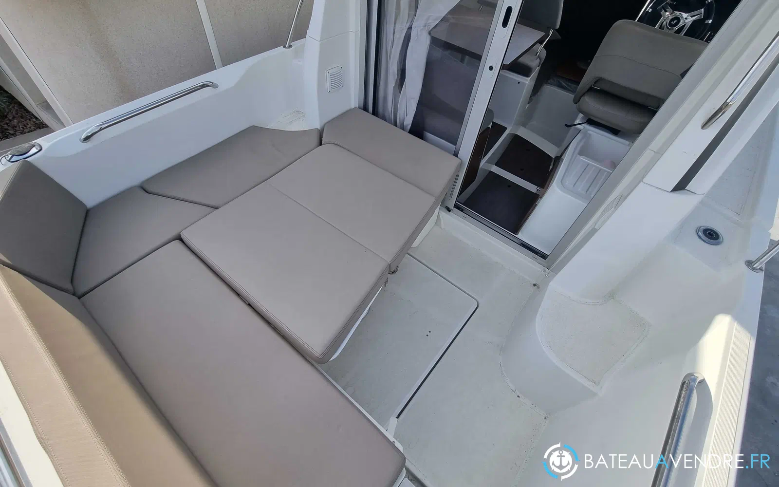 slider 5 Beneteau Antares 7 OB
