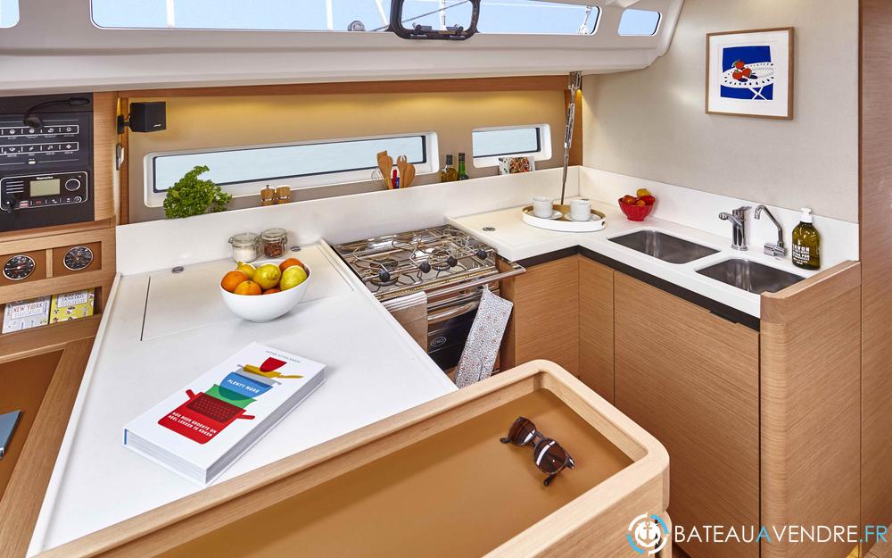 Jeanneau Sun Odyssey 440 interieur photo 4