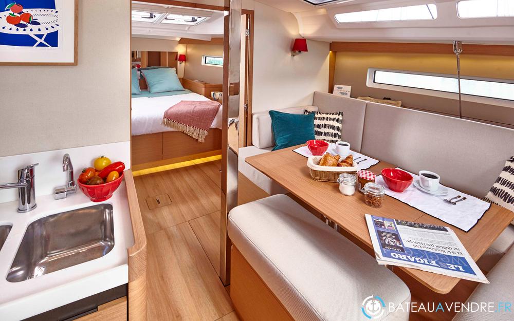 Jeanneau Sun Odyssey 440 interieur photo 5